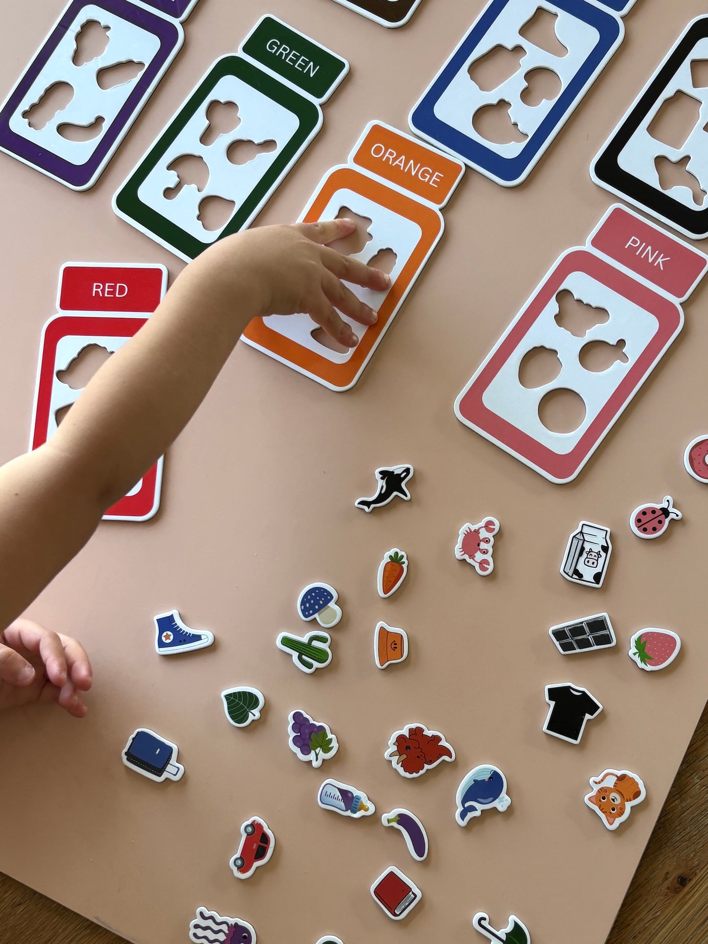 Magnetic Color Sorting Jar