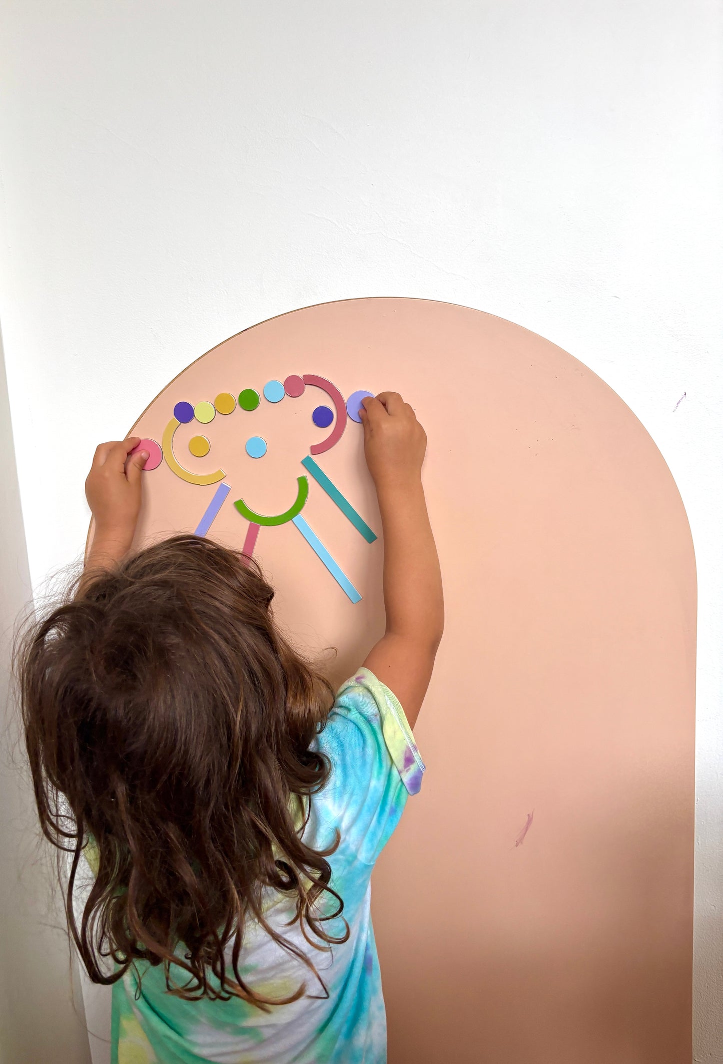 Magnetic Shapes