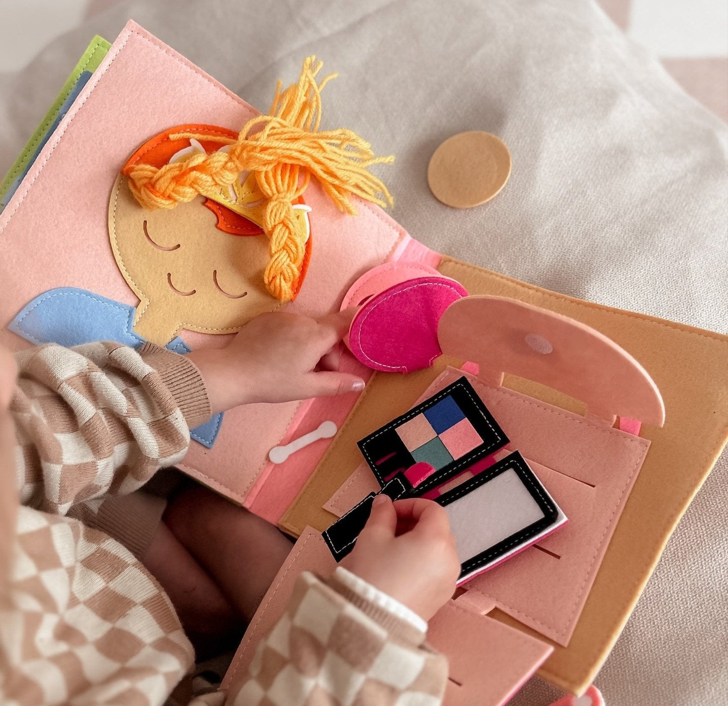 Lola Busy Book