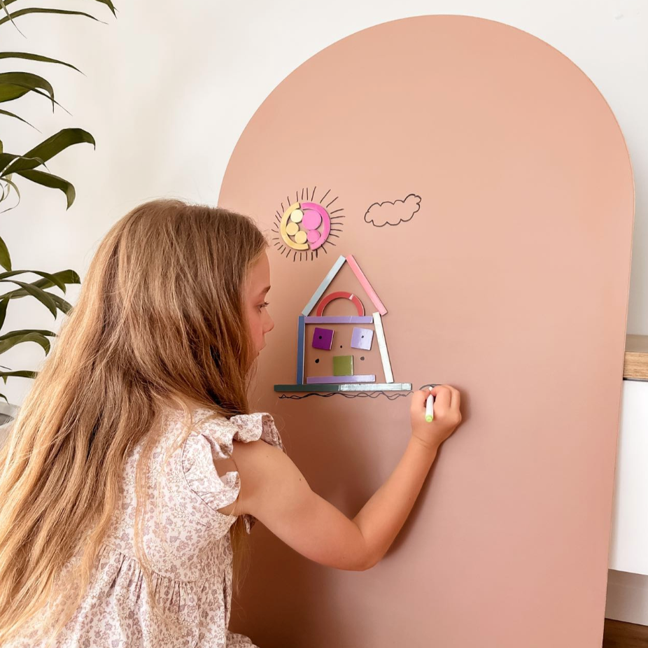 Magnetic Shapes