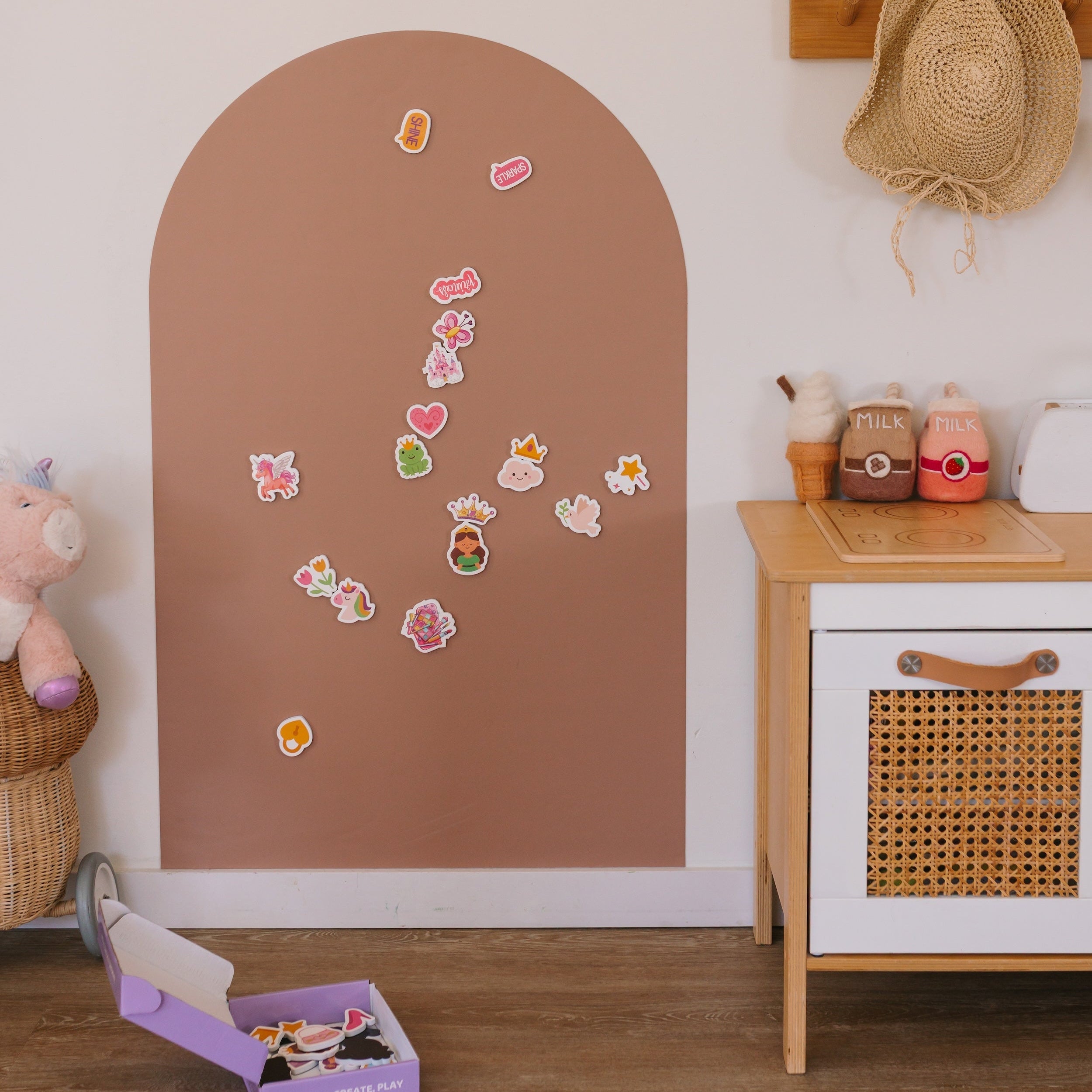 Princess Magnet Set | Fairy Tale Magnetic Play Pieces for Kids - Smartypals