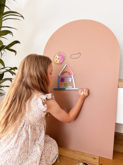 Magnetic Shapes