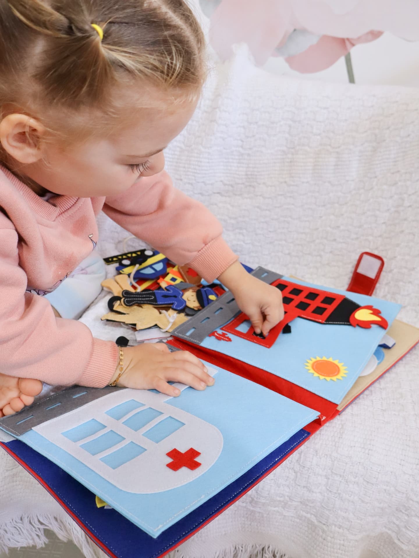 Ultimate Boy Bundle | Magnetic Toys, Felt Books & PlayWall for Boys - Smartypals
