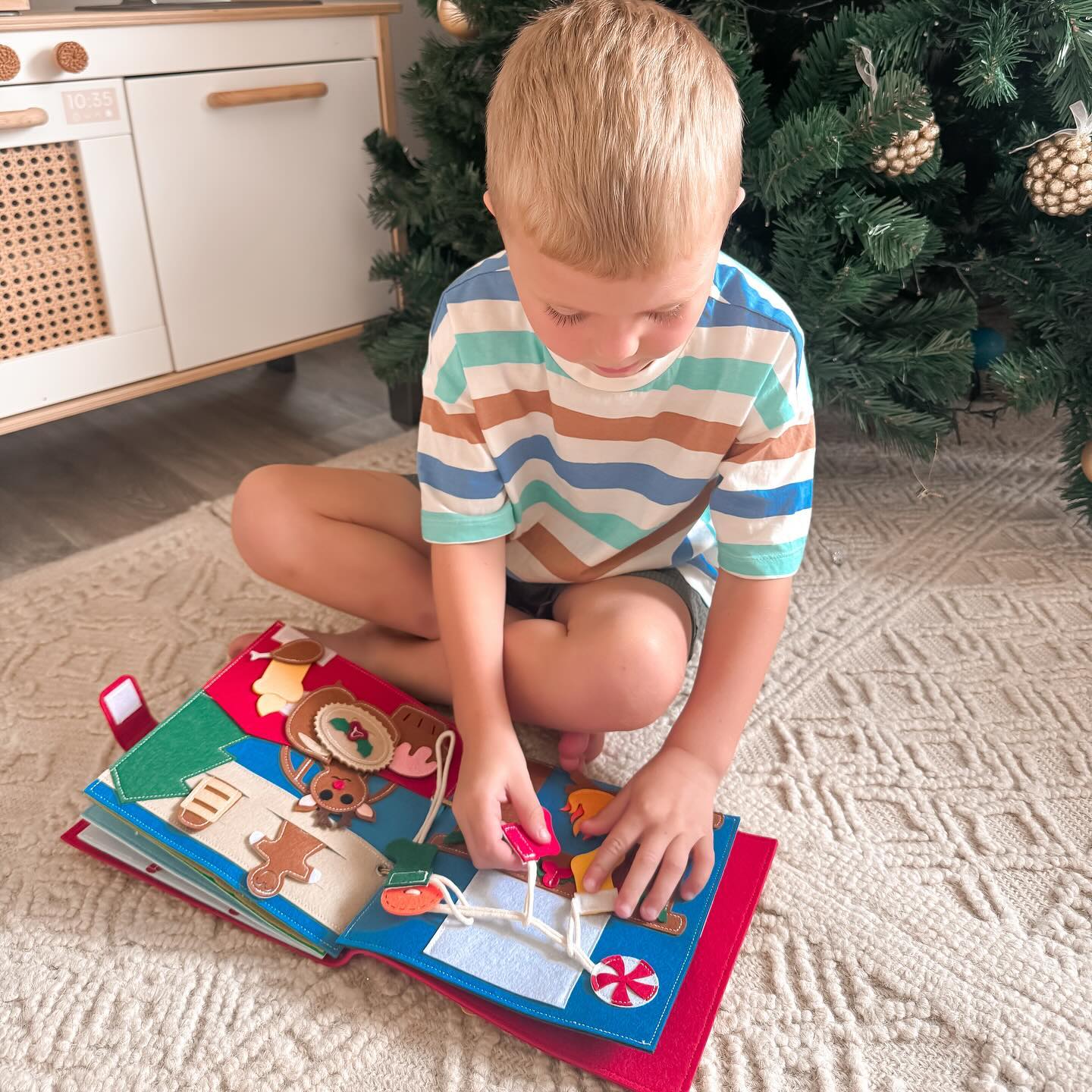 2 Pack Felt Busy Book Bundle | Screen - Free Activity Books for Kids - Smartypals